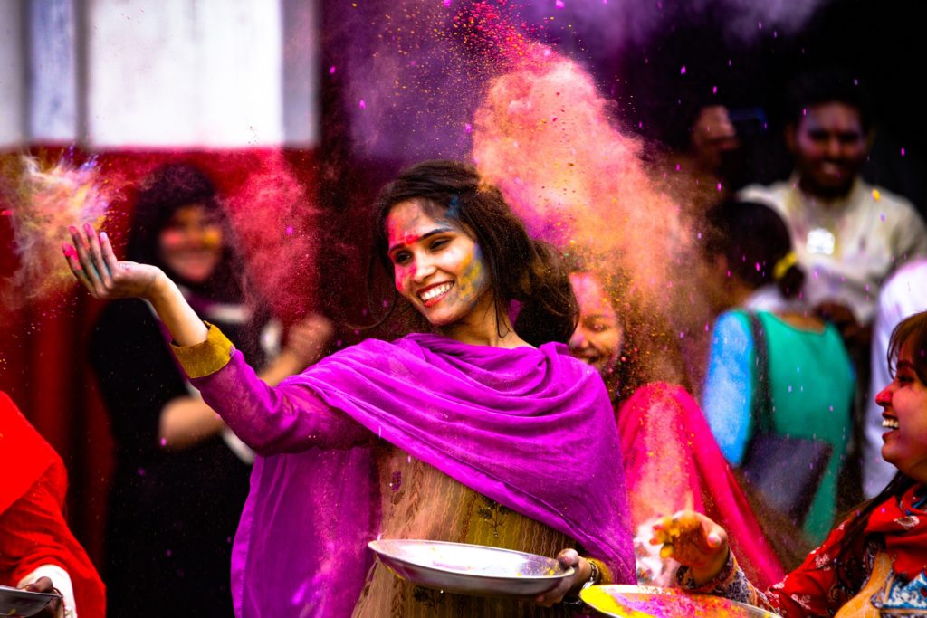 фестиваль холи индия