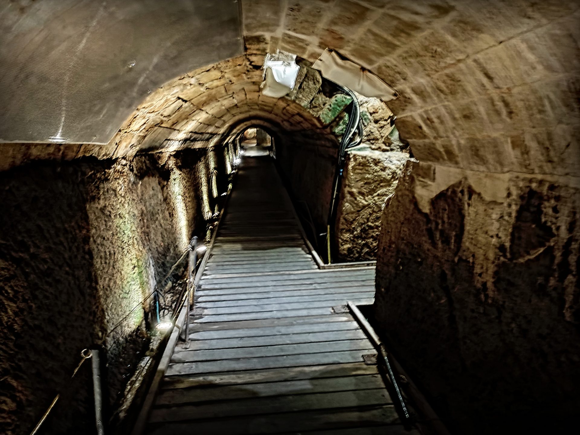 Тайные тоннели ордена Тамплиеров в Акко