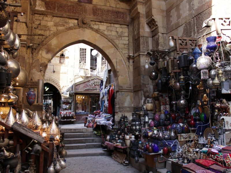 Что привезти из отпуска: откройте мир уникальных сувениров Египта